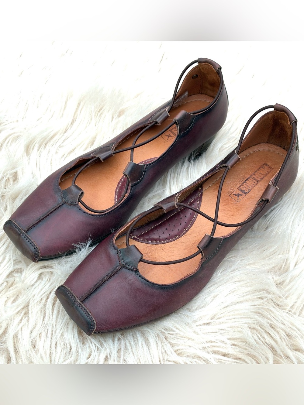 Pikolinos EUC Gandia Ghillie Leather Pumps Sz 38, 8 US